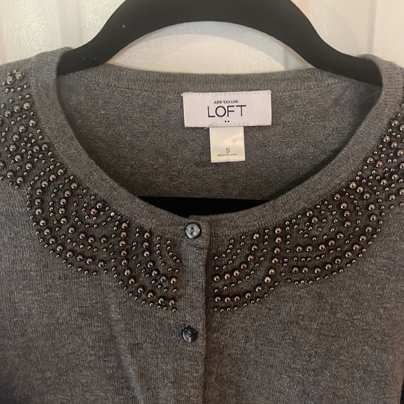 LOFT Cardigan - Picture 2 of 2